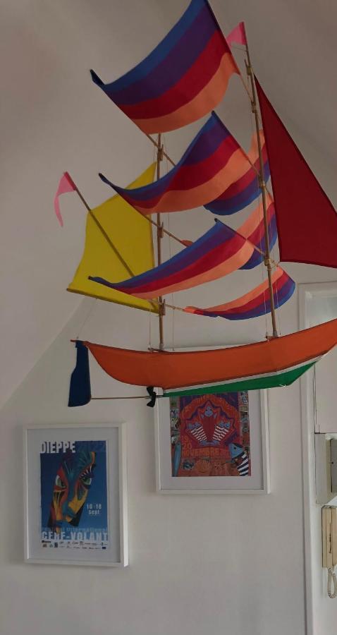 Toutes Voiles Dehors - Vue Mer & Chateau - Cosy Dieppe Exterior photo